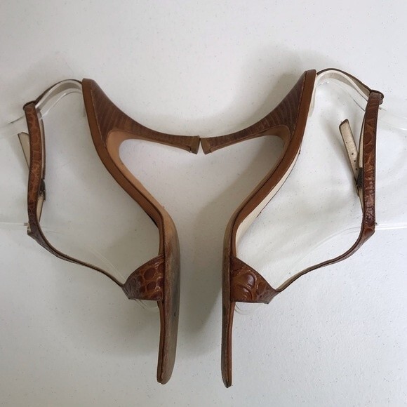 Vera Wang Leather T Strap Sandal Heels Brown Croco Embossed Italian Women Size 8 - Picture 4 of 14